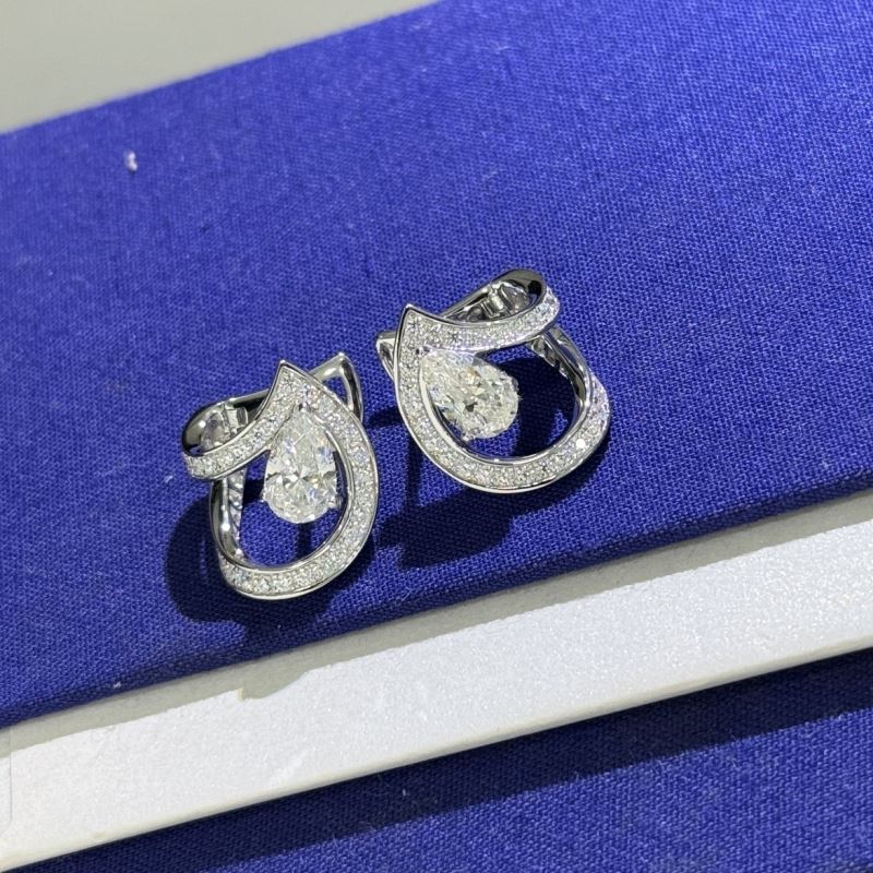 CHAUMET